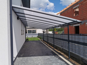 nowoczesna stalowa wiata samochodowa poliwęglan ocynk na wymiar montaż - Wojtdach Zadaszenia Tarasów Balkonów Wiaty Samochodowe Garażowe Daszki nad Dr