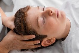 Terapia manualna - Kręgi Zdrowia Warszawa - Osteopatia - Fizjoterapia - Wkładki ortopedyczne Warszawa