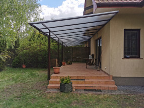 nowoczesne zadaszenie stalowe z poliwęglanu na wymiar z montażem ocynk - Wojtdach Zadaszenia Tarasów Balkonów Wiaty Samochodowe Garażowe Daszki nad Dr