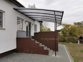 zadaszenie tarasu i balkonu - Wojtdach Zadaszenia Tarasów Balkonów Wiaty Samochodowe Garażowe Daszki nad Drzwi Warszawa