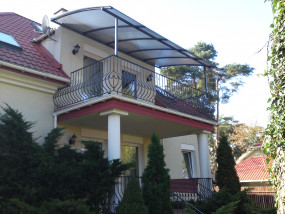 zadaszenie balkonu - Wojtdach Zadaszenia Tarasów Balkonów Wiaty Samochodowe Garażowe Daszki nad Drzwi Warszawa