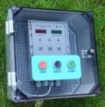 Dozownik płynów DW-1C -dokładność 0,5% - P.P.U.  ELEKTRON  s.c. Zielona Góra