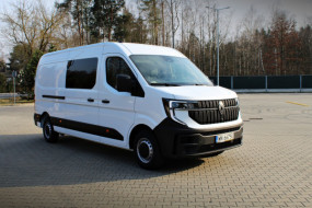 Wynajem auta typu Brygadówka 7 - osobowa - Kangoor Wynajem Busów Janki