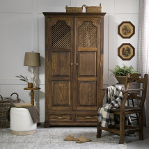 Szafa rustykalna z drewna sosnowego dwudrzwiowa - MEBLO-WOSK Producent Mebli Stylizowanych Białka