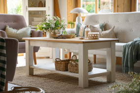 Rustykalny stolik kawowy. - MEBLO-WOSK Producent Mebli Stylizowanych Białka