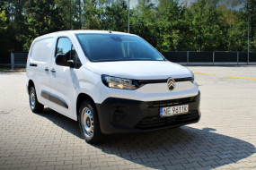 Wynajem samochodów dostawczych - małych - Kangoor Wynajem Busów Janki