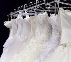 Czyszczenie sukni ślubnej - Pralnia chemiczna Strumień
