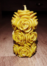 Przekwitła róża- świeca z wosku pszczelego - A Bella - A Bella Ada Janiewska Wola Korzeniowa