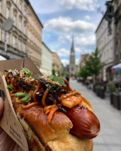 Hot-dog Katowice - Wuszt z Karry - food truck Katowice